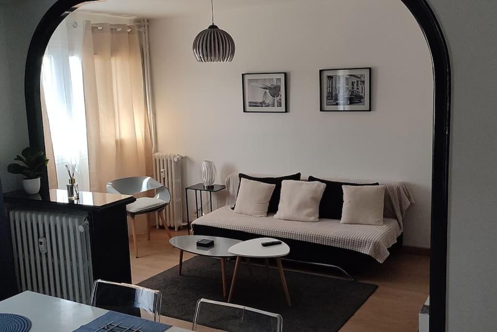 Апартаменты Quartier Des Emailleurs-T4 Avec Balcon Et Garage Лимож Экстерьер фото